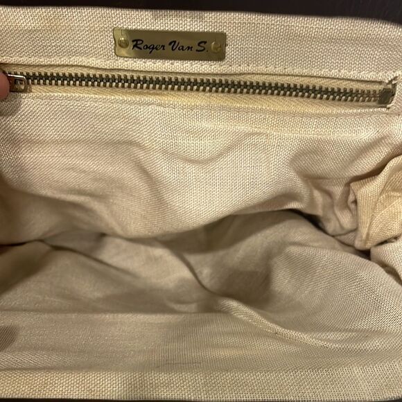 Roger Van S Gold Medallion‎ Vintage Genuine Suede Bag Baguette Brown Retro - Picture 7 of 12